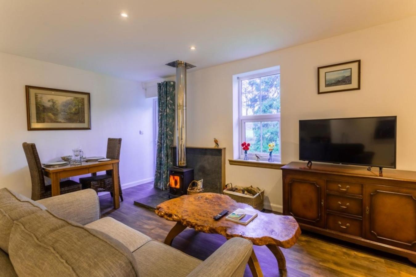 The Bungalow - Ardullie Lodge Dingwall Esterno foto